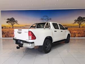 Toyota Hilux 2.4GD-6 double cab Raider manual - Image 2