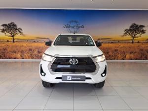 Toyota Hilux 2.4GD-6 double cab Raider manual - Image 4