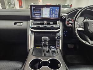 Toyota Land Cruiser 300 3.3D GR-Sport - Image 14