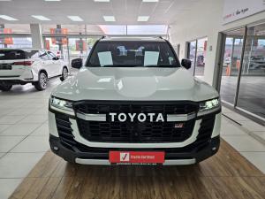 Toyota Land Cruiser 300 3.3D GR-Sport - Image 4