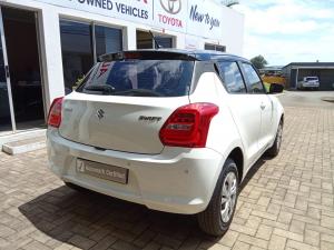Suzuki Swift 1.2 GL - Image 2