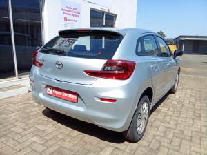 Toyota Starlet 1.5 Xi - Image 2