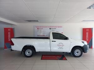 Toyota Hilux 2.4GD-6 single cab Raider manual - Image 3