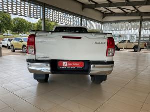 Toyota Hilux 2.4GD-6 single cab Raider auto - Image 5
