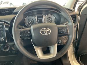 Toyota Hilux 2.4GD-6 single cab Raider auto - Image 8