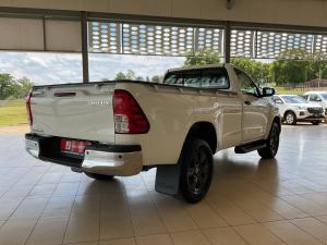 Toyota Hilux 2.4GD-6 single cab Raider auto - Image 2
