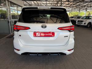Toyota Fortuner 2.8GD-6 4x4 GR-Sport - Image 5