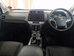Toyota Land Cruiser Prado 2.8GD VX-L - Image 6