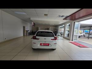 Toyota Starlet 1.5 Xi - Image 5