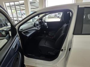 Toyota Starlet 1.5 Xi - Image 7