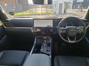 Lexus GX 550 Overtrail - Image 6