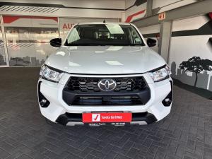 Toyota Hilux 2.4GD-6 double cab Raider manual - Image 4