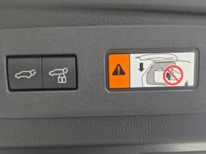 Toyota Land Cruiser Prado 2.8GD VX-L - Image 22