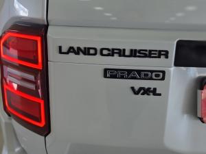 Toyota Land Cruiser Prado 2.8GD VX-L - Image 24