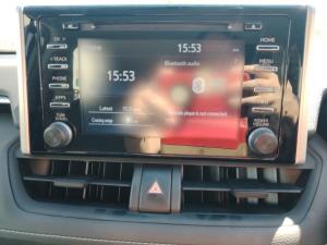 Toyota RAV4 2.0 GX auto - Image 13