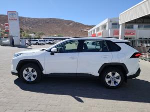 Toyota RAV4 2.0 GX auto - Image 22