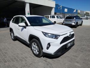 Toyota RAV4 2.0 GX auto - Image 1