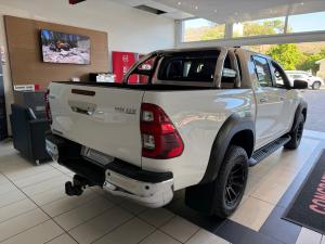 Toyota Hilux 2.8GD-6 double cab Raider auto - Image 2