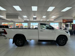 Toyota Hilux 2.8GD-6 single cab Raider auto - Image 3