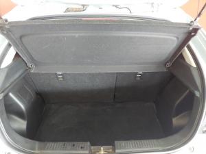 Toyota Starlet 1.5 XR manual - Image 12