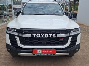 Toyota Land Cruiser 300 3.3D GR-Sport - Image 4