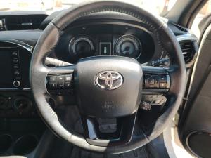 Toyota Hilux 2.8GD-6 Legend 50 auto - Image 8
