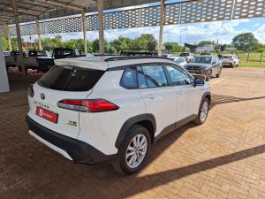 Toyota Corolla Cross 1.8 Hybrid XS - Image 2