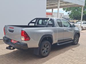 Toyota Hilux 2.4GD-6 Xtra cab Raider auto - Image 2