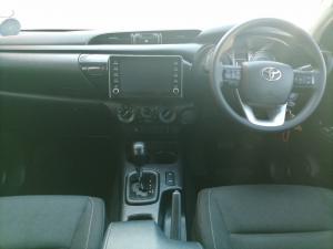 Toyota Hilux 2.4GD-6 double cab Raider auto - Image 6