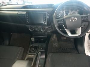 Toyota Hilux 2.4GD-6 double cab 4x4 Raider X auto - Image 6