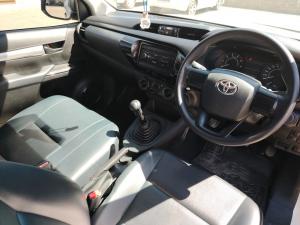 Toyota Hilux 2.4GD single cab S (aircon) - Image 6