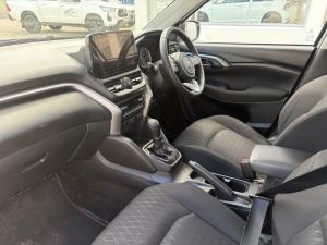 Toyota Urban Cruiser 1.5 XS - Image 7