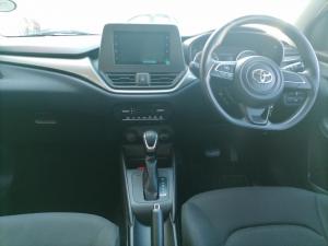 Toyota Starlet 1.5 XS auto - Image 6