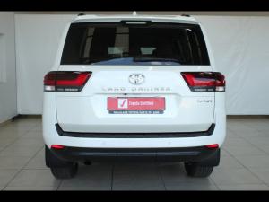 Toyota Land Cruiser 300 3.3D GX-R - Image 5