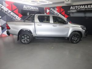 Toyota Hilux 2.4GD-6 double cab Raider manual - Image 3