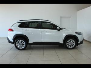 Toyota Corolla Cross 1.8 Hybrid XS - Image 3