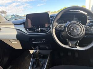 Toyota Starlet 1.5 XR manual - Image 6