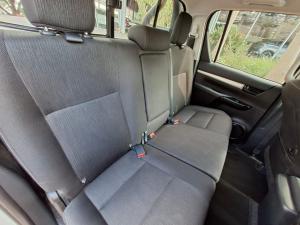 Toyota Hilux 2.4GD-6 double cab Raider auto - Image 8