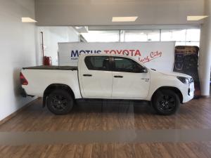 Toyota Hilux 2.8GD-6 48V double cab 4x4 Raider - Image 3