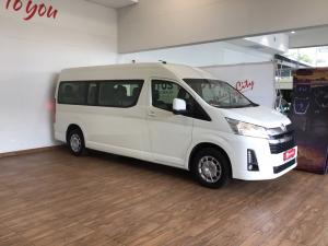 Toyota Quantum 2.8 SLWB bus 14-seater GL manual - Image 1