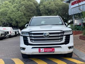 Toyota Land Cruiser 300 3.3D ZX - Image 4