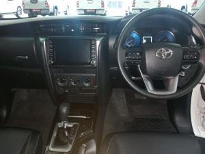 Toyota Fortuner 2.4GD-6 auto - Image 6