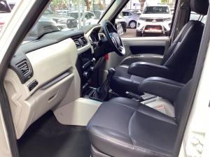 Mahindra Scorpio 2.2CRDe 4WD S11 Adventure - Image 7
