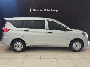 Toyota Rumion 1.5 S - Image 3