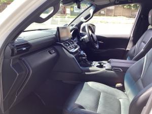 Toyota Land Cruiser 300 3.3D GR-Sport - Image 7