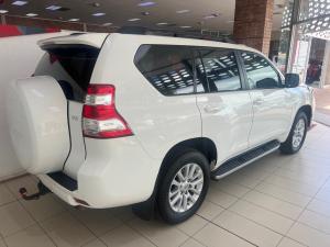 Toyota Land Cruiser Prado 3.0DT VX - Image 2