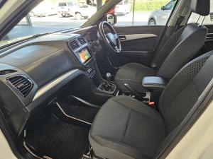 Toyota Urban Cruiser 1.5 XR - Image 7