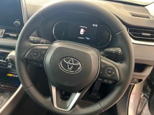 Toyota RAV4 2.5 VX AWD - Image 8