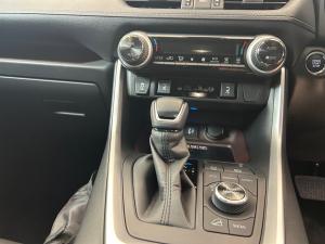Toyota RAV4 2.5 VX AWD - Image 13