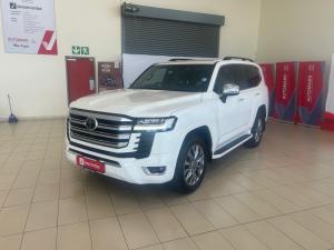 Toyota Land Cruiser 300 3.3D ZX - Image 17